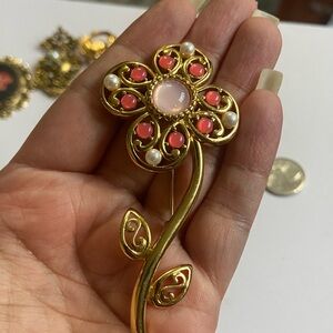 Trifari Gold and Pink Floral Brooch